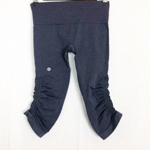 Lululemon Ebb & Flow II Size 4 Crop In Inkwell